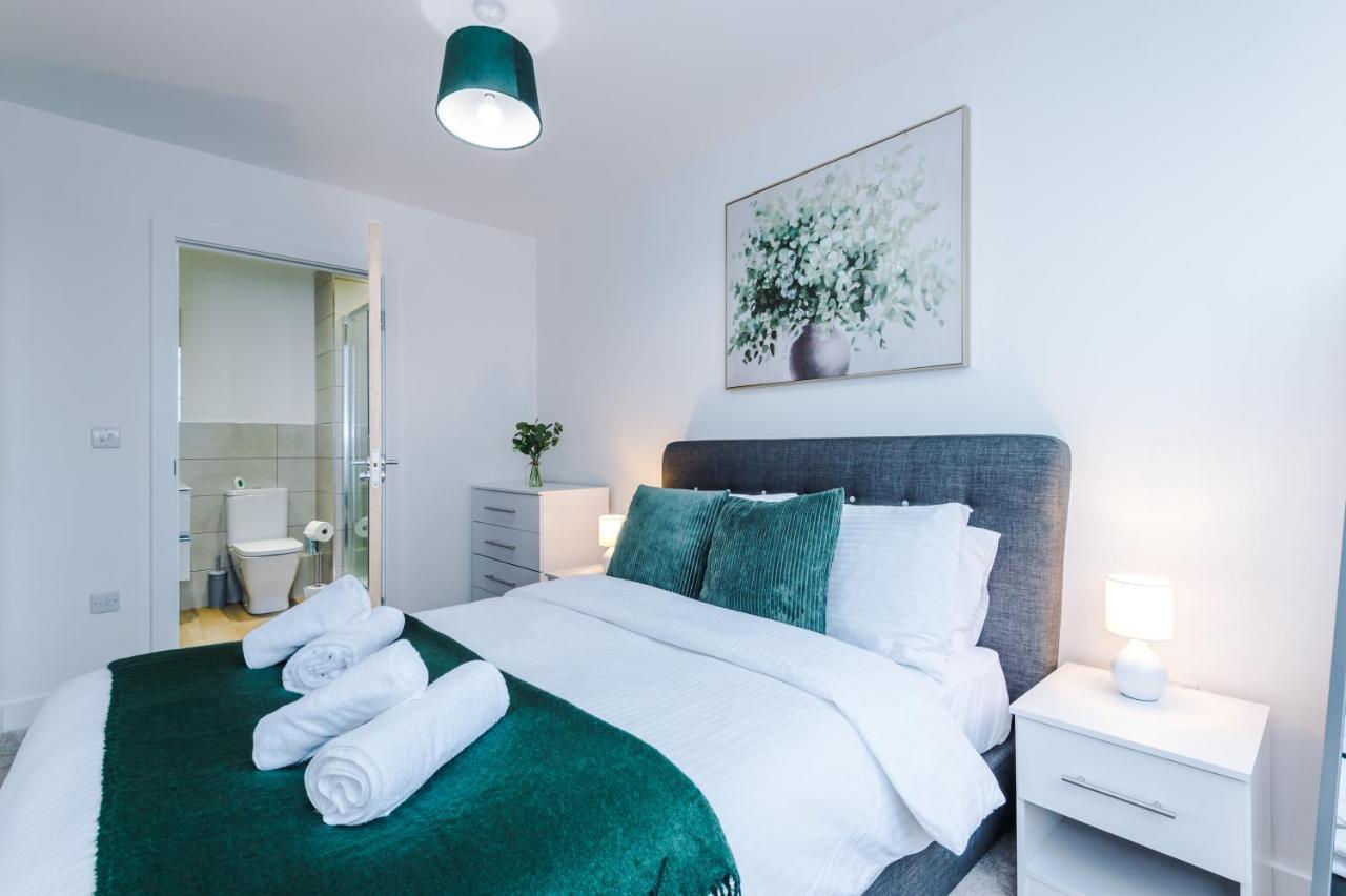 Manchester Stylish Haven: 2-Bed City Apartment Exterior photo