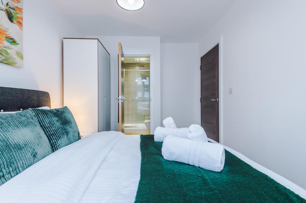 Manchester Stylish Haven: 2-Bed City Apartment Exterior photo