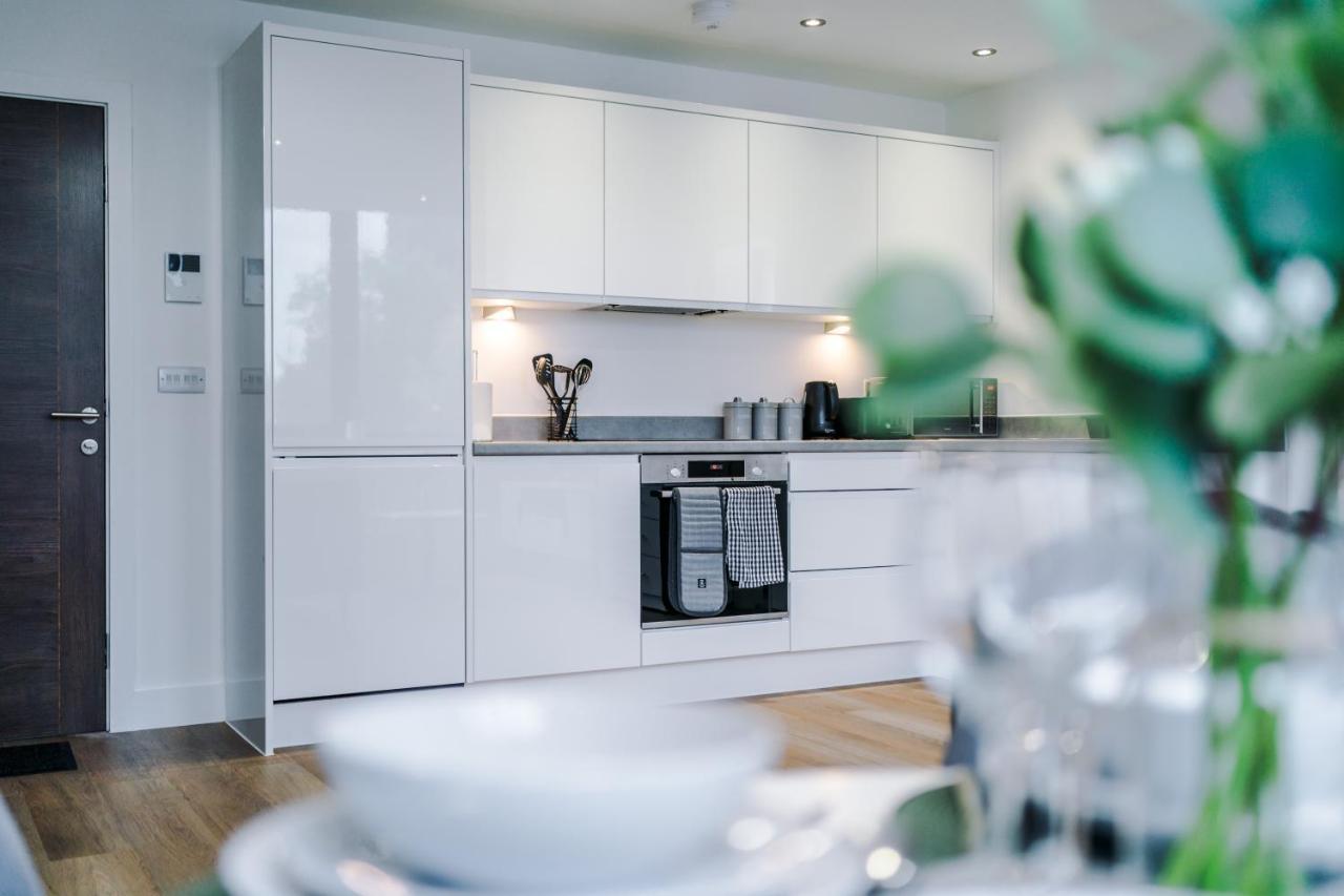 Manchester Stylish Haven: 2-Bed City Apartment Exterior photo