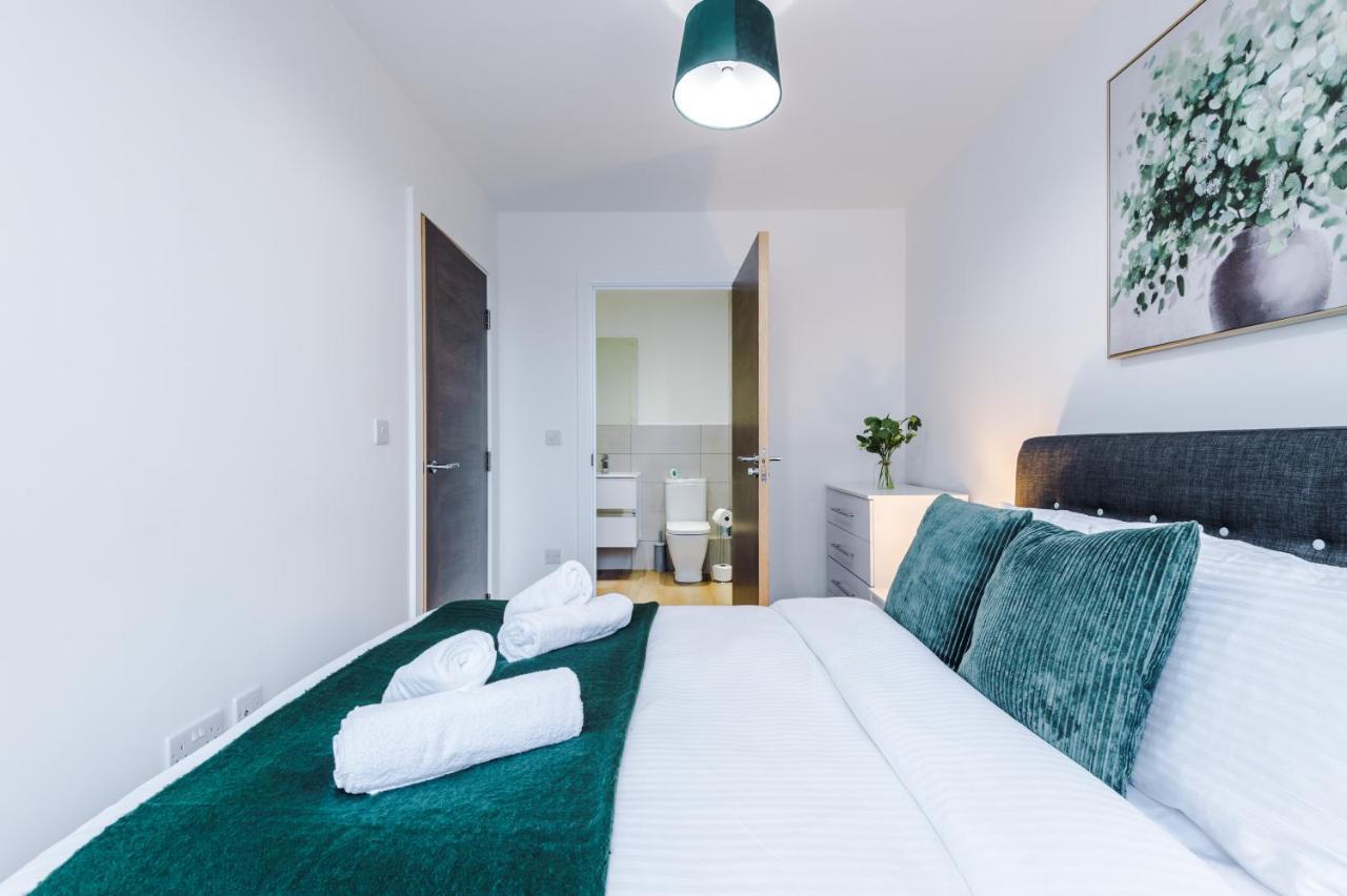 Manchester Stylish Haven: 2-Bed City Apartment Exterior photo